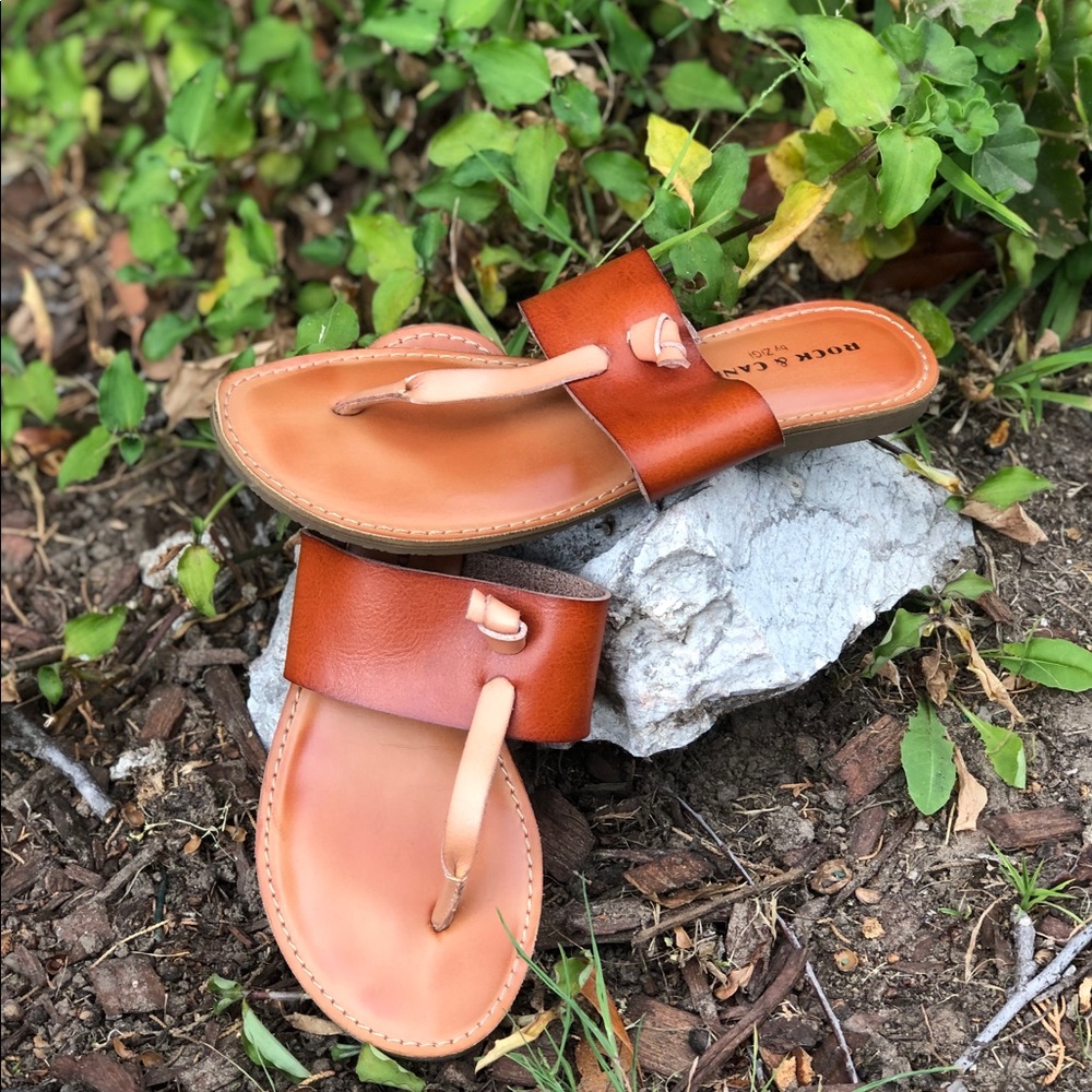 Two-tone brown leather sandals